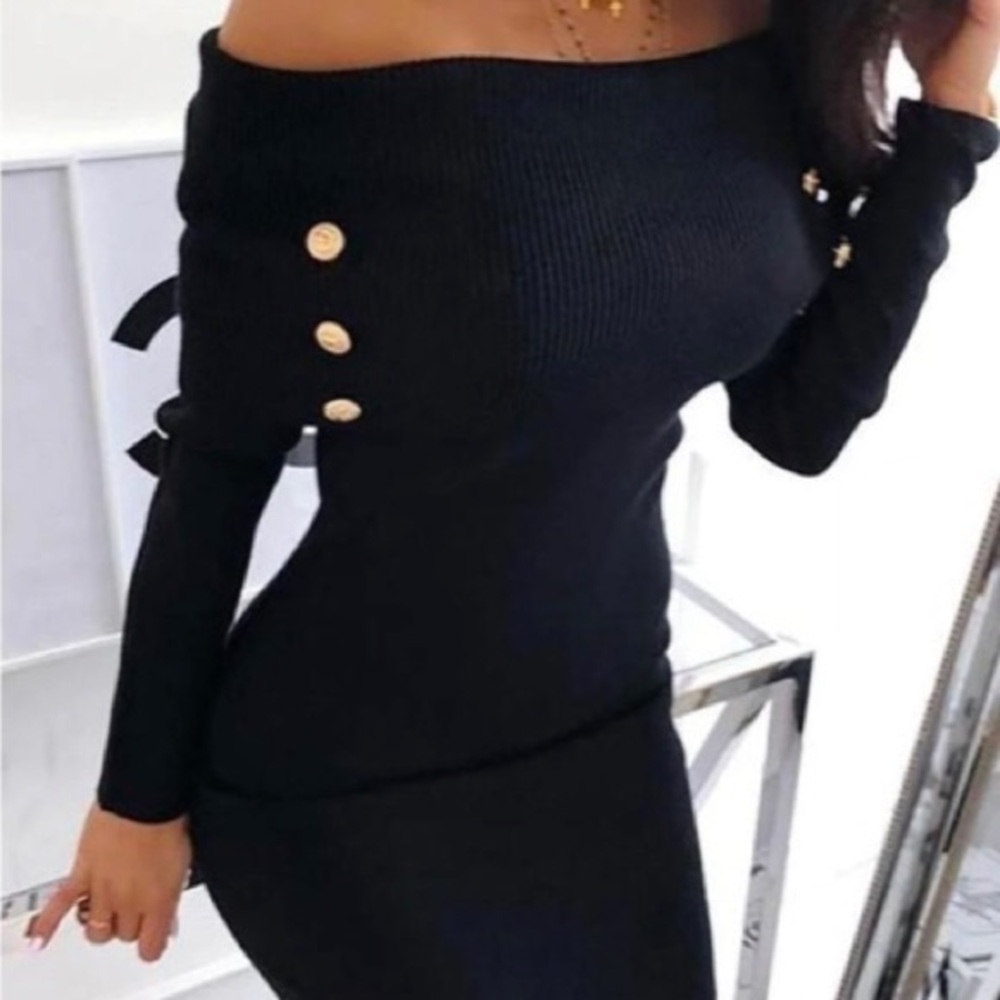 Off The Shoulder Button Bodycon Dress